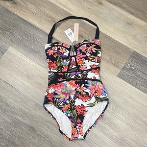 Nwt Nanette lepore swim suit